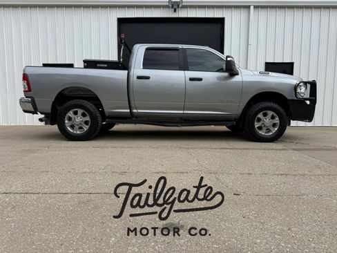 Used 2023 RAM 2500 Big Horn w/ Level 1 Equipment Group AWD/4WD image 1