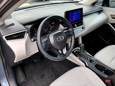 Certified 2024 Toyota Corolla Cross L image 15
