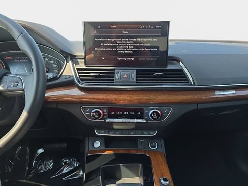 Used 2023 Audi Q5 2.0T Premium w/ Convenience Package AWD/4WD image 23