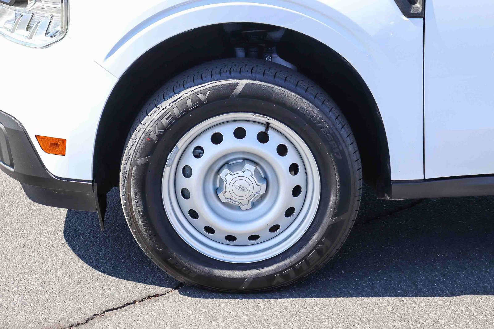 Certified 2024 Ford Maverick XL FWD image 9