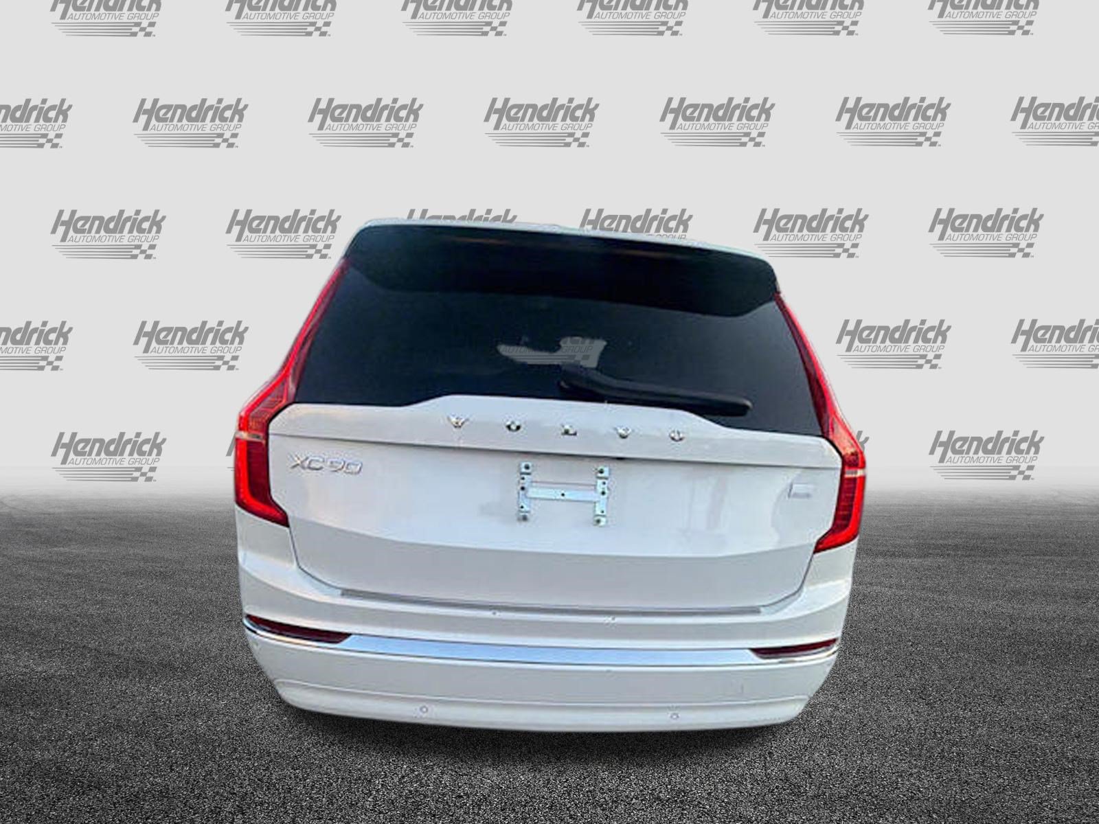 Used 2024 Volvo XC90 T8 Plus w/ Protection Package Premier AWD/4WD image 11