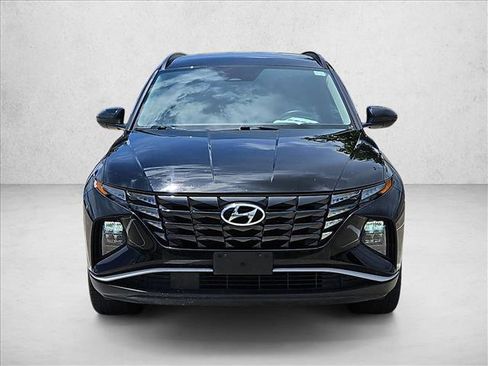 Used 2024 Hyundai Tucson SEL FWD image 2