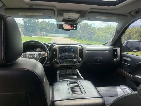 Used 2017 GMC Sierra 1500 Denali RWD image 13