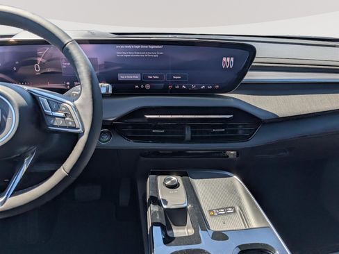 New 2026 Buick Enclave Preferred w/ Power Package FWD image 16