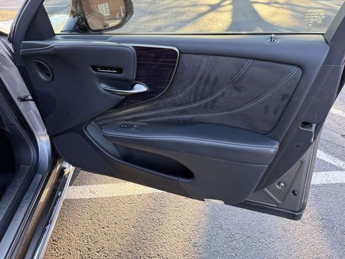 Used 2018 Lexus LS 500 AWD image 15