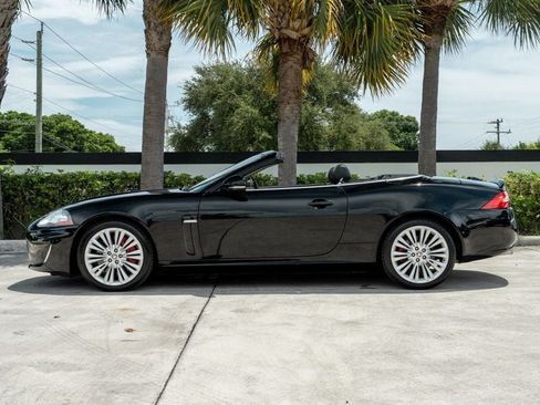 Used 2011 Jaguar XK Convertible RWD image 4