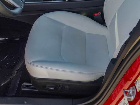 Used 2020 Tesla Model 3 Long Range image 18