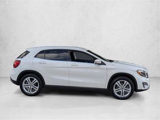 Used 2020 Mercedes-Benz GLA 250 video 4