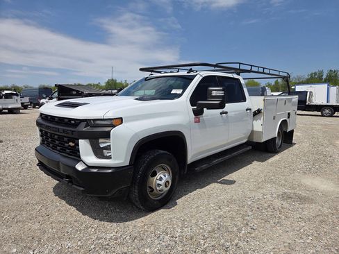 Used 2023 Chevrolet Silverado 3500 W/T w/ WT Fleet Convenience Package AWD/4WD image 3