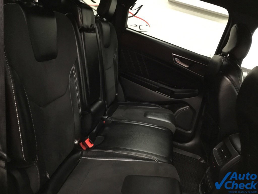 Used 2019 Ford Edge ST w/ Equipment Group 401A AWD/4WD image 38