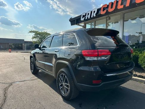 Used 2018 Jeep Grand Cherokee Limited AWD/4WD image 6