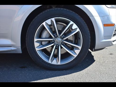 Used 2018 Audi A4 2.0T allroad Premium Plus image 37