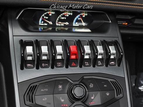 Used 2019 Lamborghini Huracan LP 580-2 RWD image 14