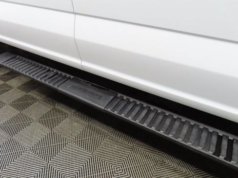 Used 2024 Ford F250 XLT image 43