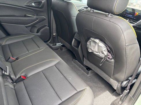 Used 2025 Chevrolet Trax ACTIV w/ Driver Confidence Package image 14