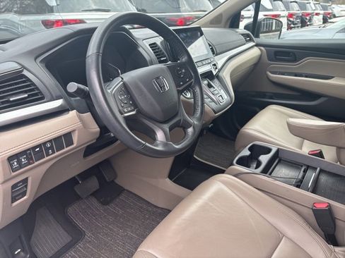 Used 2024 Honda Odyssey EX-L image 11