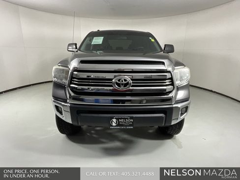 Used 2016 Toyota Tundra SR5 image 2