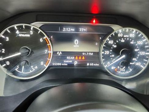 Certified 2022 Nissan Rogue SV FWD image 14