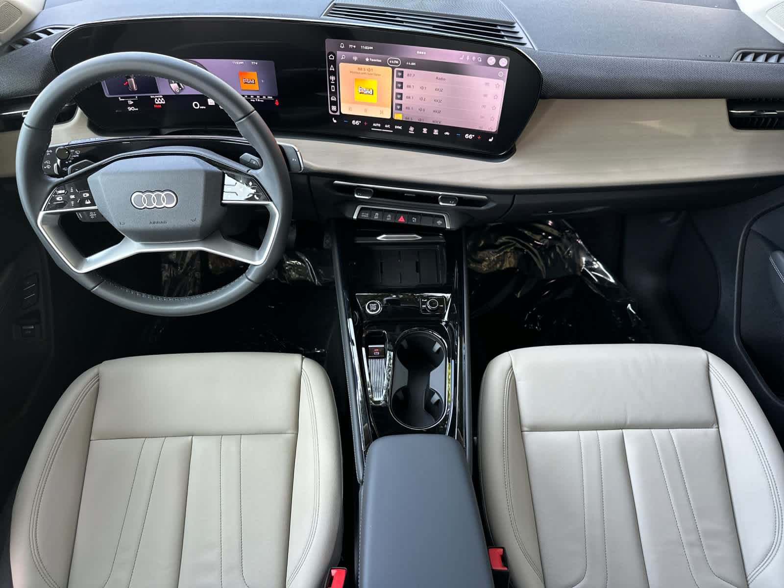 New 2026 Audi Q3 quattro 2.0T AWD/4WD image 3