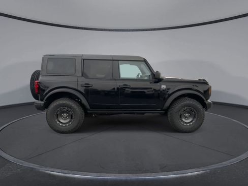 New 2025 Ford Bronco Big Bend w/ Black Diamond Package image 9