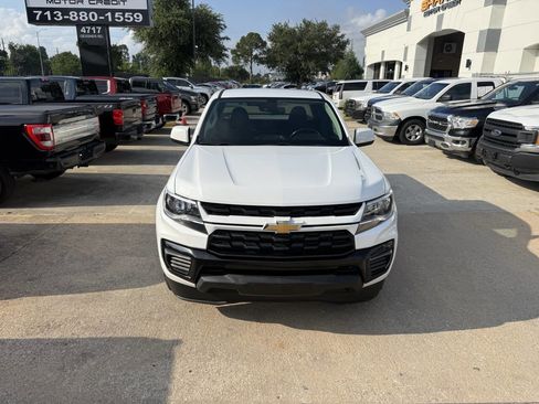 Used 2022 Chevrolet Colorado LT w/ Fleet Safety Package RWD image 34