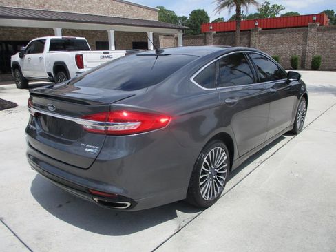 Used 2018 Ford Fusion Titanium AWD/4WD image 11