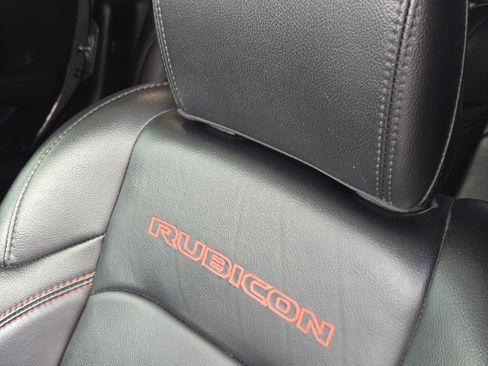 Used 2020 Jeep Gladiator Rubicon image 17