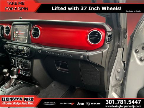Used 2021 Jeep Wrangler Unlimited Rubicon AWD/4WD image 25