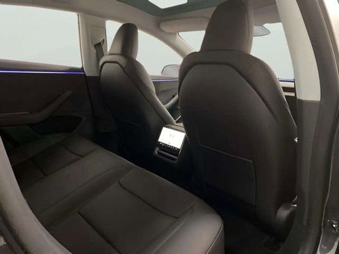 Used 2025 Tesla Model 3 Long Range image 27