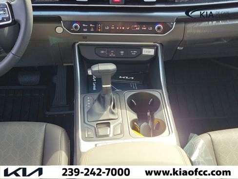 New 2026 Kia Carnival FWD image 19
