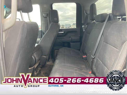 Used 2023 GMC Sierra 3500 Pro w/ Convenience Package image 4