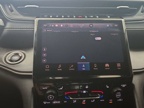 Certified 2022 Jeep Grand Cherokee L Limited AWD/4WD image 29