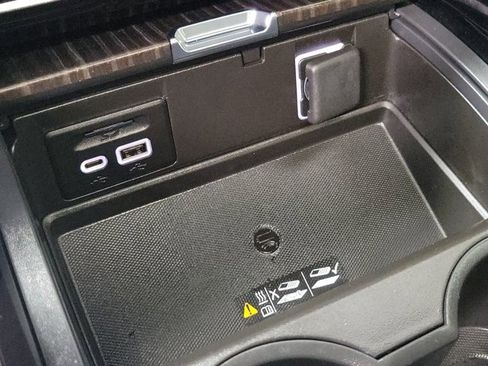 Used 2021 GMC Yukon Denali w/ Denali Ultimate Package image 33