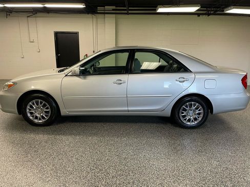Used 2003 Toyota Camry LE FWD image 7