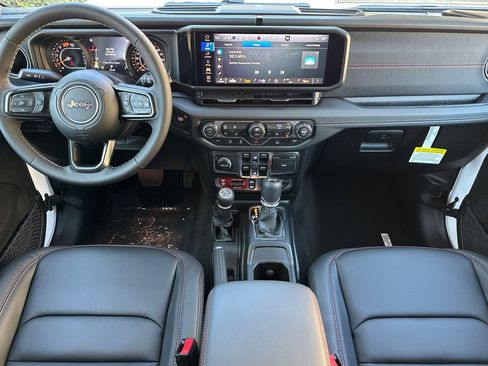 New 2026 Jeep Wrangler Unlimited Rubicon image 12