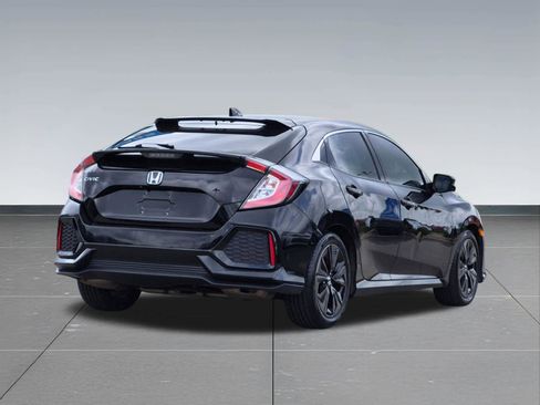 Used 2018 Honda Civic EX image 6