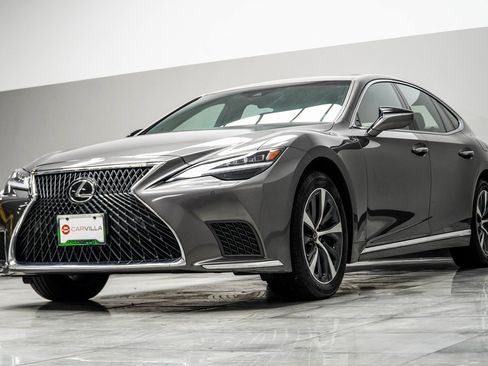 Used 2022 Lexus LS 500 AWD image 8
