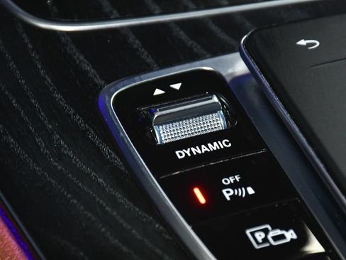 Used 2021 Mercedes-Benz E 450 4MATIC Coupe image 35
