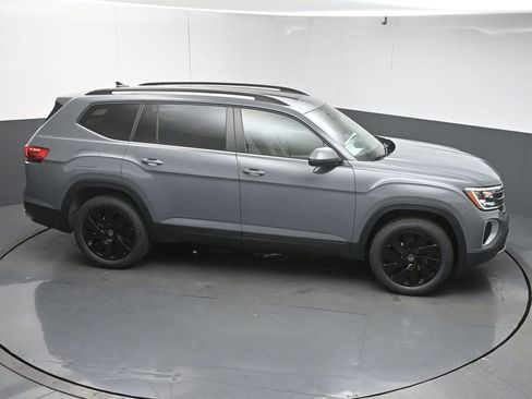 New 2026 Volkswagen Atlas SE FWD image 49