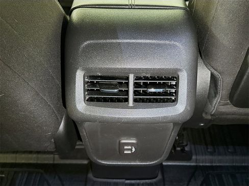 Certified 2023 GMC Terrain SLE w/ Driver Convenience Package image 23