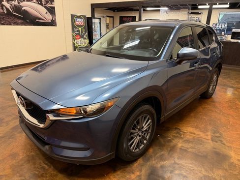 Used 2017 MAZDA CX-5 Touring w/ Preferred Equipment Package FWD image 43