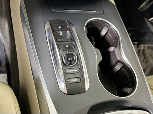 Used 2019 Acura MDX SH-AWD image 16