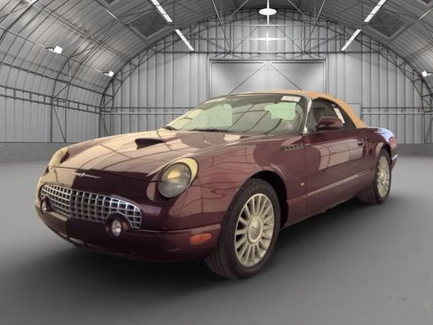 Used 2004 Ford Thunderbird RWD image 15