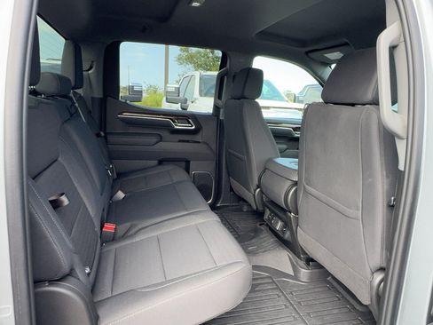 Certified 2025 GMC Sierra 1500 Elevation AWD/4WD image 10