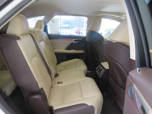 Used 2018 Lexus RX 350L FWD image 25