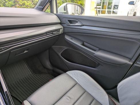 Certified 2023 Volkswagen GTI SE FWD image 17