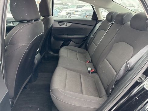 Used 2019 Kia Forte LXS image 41