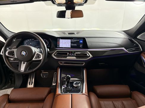 Certified 2023 BMW X6 M50i w/ Executive Package image 17