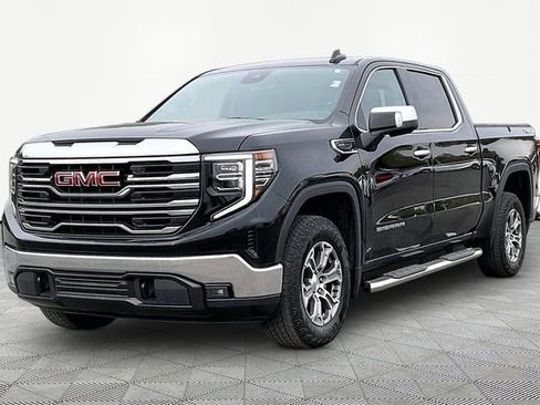 Used 2024 GMC Sierra 1500 SLT w/ X31 Off-Road Package image 3