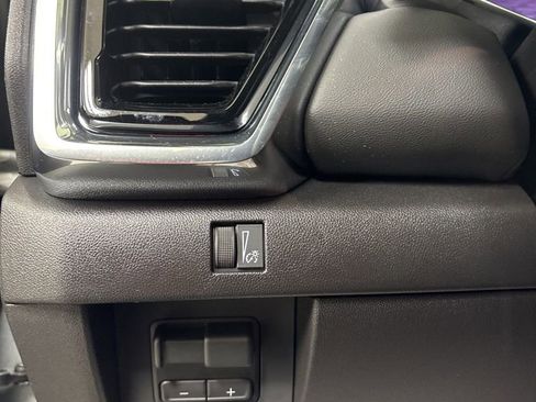 New 2026 GMC Canyon Elevation w/ Convenience Package RWD image 11